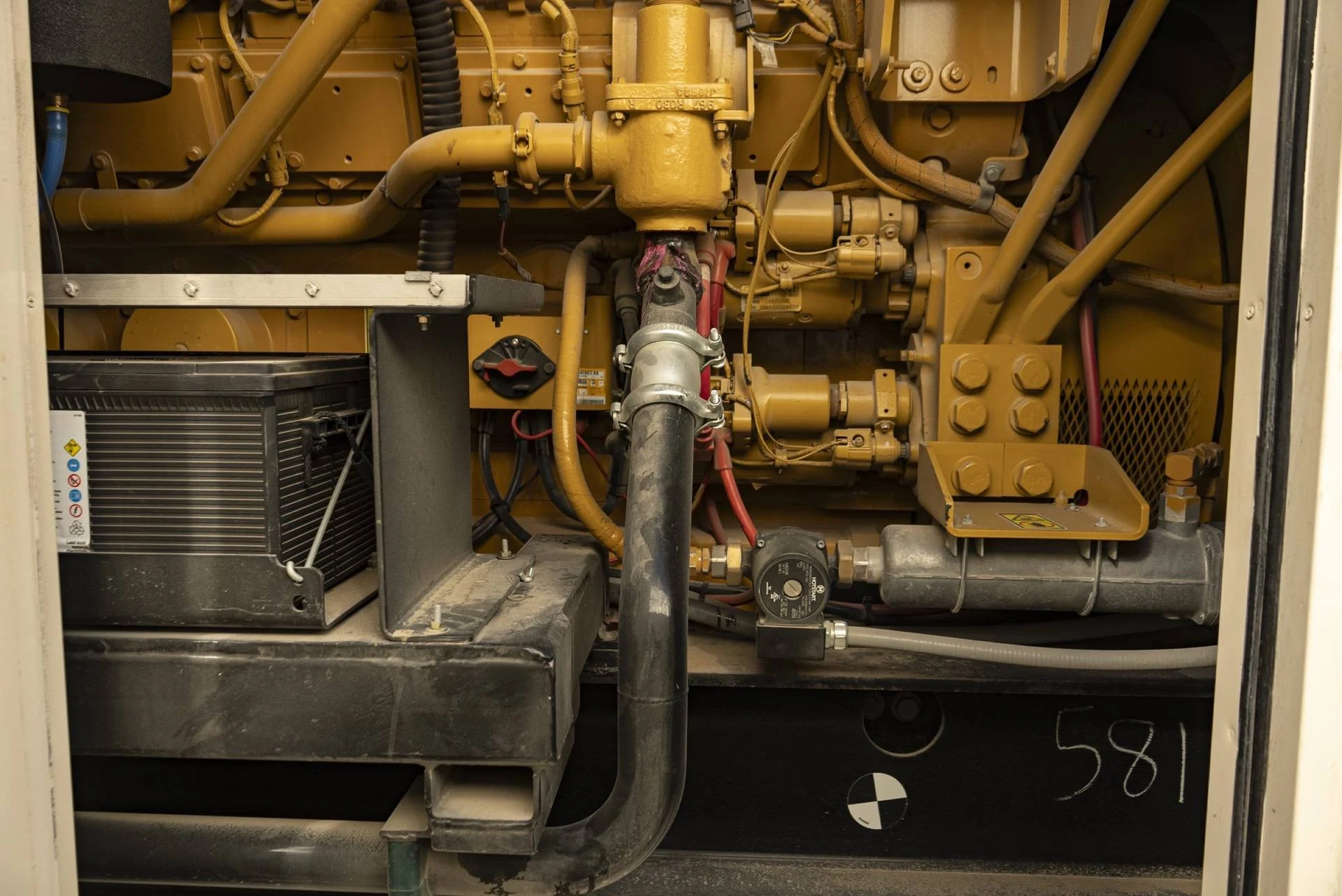 Cat power systems engine detail